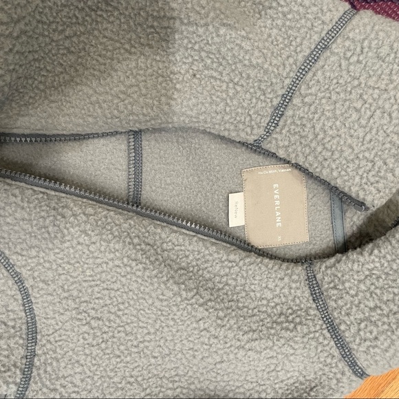 Everlane The ReNew Teddy Bomber in Smoke - Picture 3 of 4